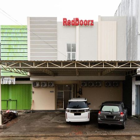 Reddoorz @ Graha Cemerlang Maros Makassar Exteriör bild